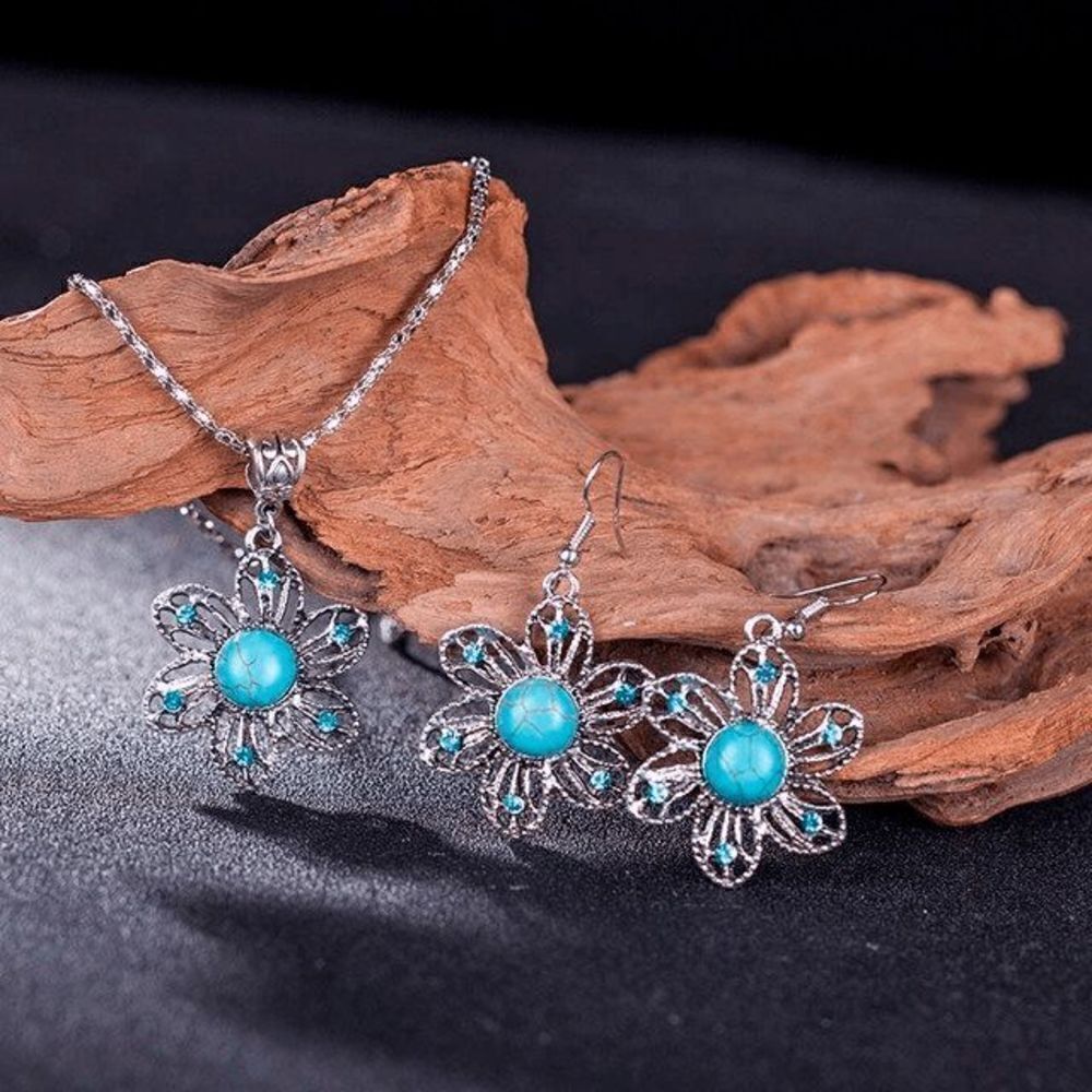 SILVER TURQUOISE AQUAMARINE DIAMOND FLOWER NECKLACE EARRING SET
